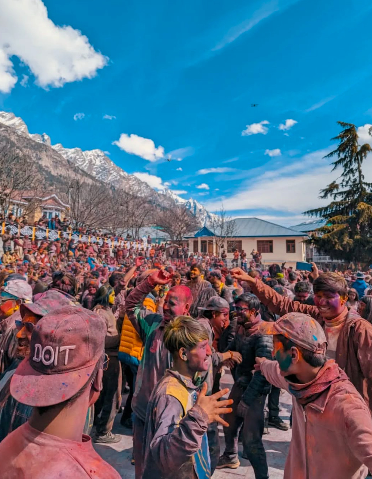 Yeh Holi pahado wali In Sangla